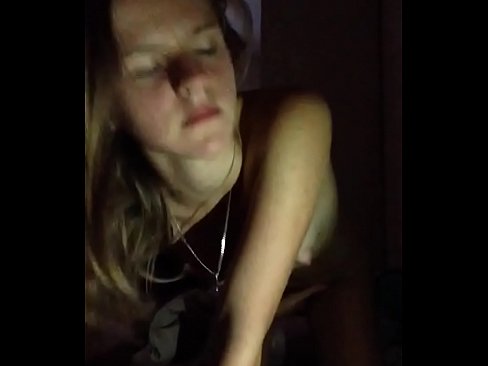 ❤️ Djevojka masturbira i svršava Domaći porno kod nas ❤